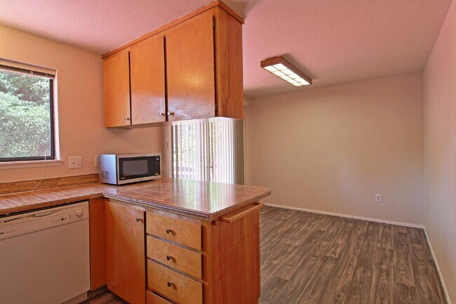 Foto del edificio - Woodinville Rental Available Now!