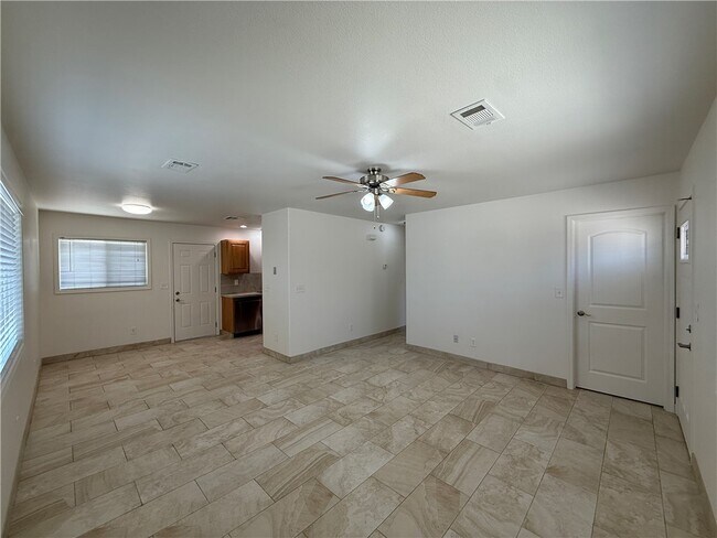 Foto del edificio - 3849 N Roosevelt St