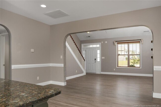 Foto del edificio - 6001 Daybrook Ct