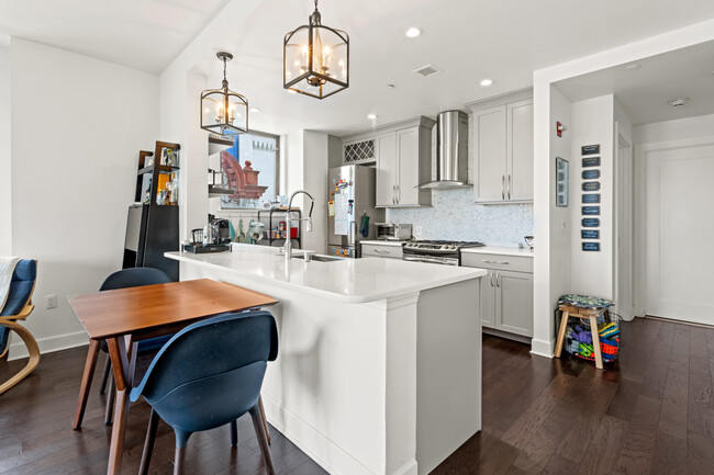 Foto del edificio - 3312 Hudson Ave