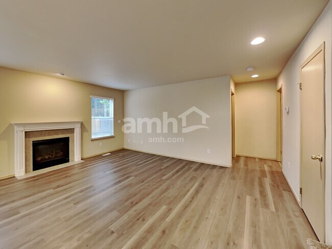 Foto del edificio - 20507 193rd Avenue Ct E