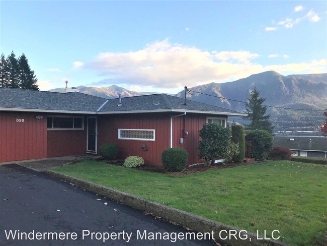 Foto del edificio - 3 br, 2 bath House - 530 NE Oak St