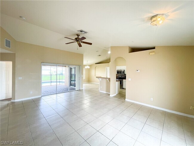 Foto del edificio - 630 SW 28th Terrace