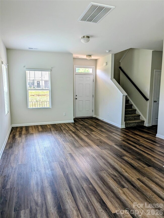 Building Photo - 152 Pumice Dr