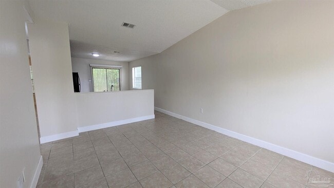 Building Photo - 8264 Continental Ct