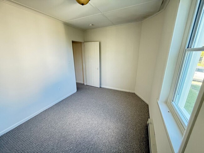 Foto del edificio - 122 W Summit St