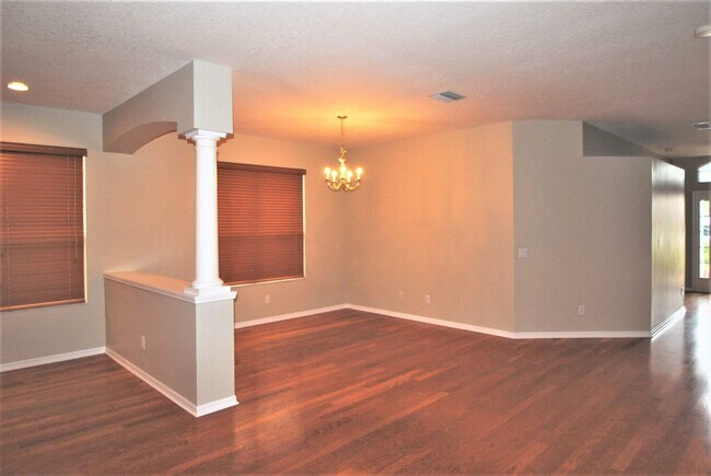 Building Photo - 16802 Taylow Way