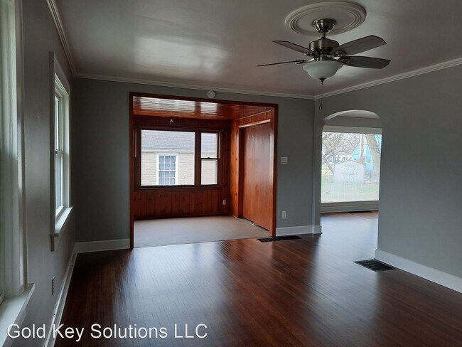 Foto del edificio - 2 br, 1 bath House - 3017 Columbus Ave