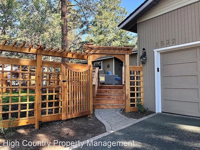 Foto del edificio - 4 br, 2 bath House - 1532 NW Iowa Ave