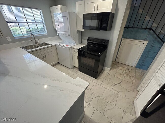 Foto del edificio - 596 Tam O Shanter