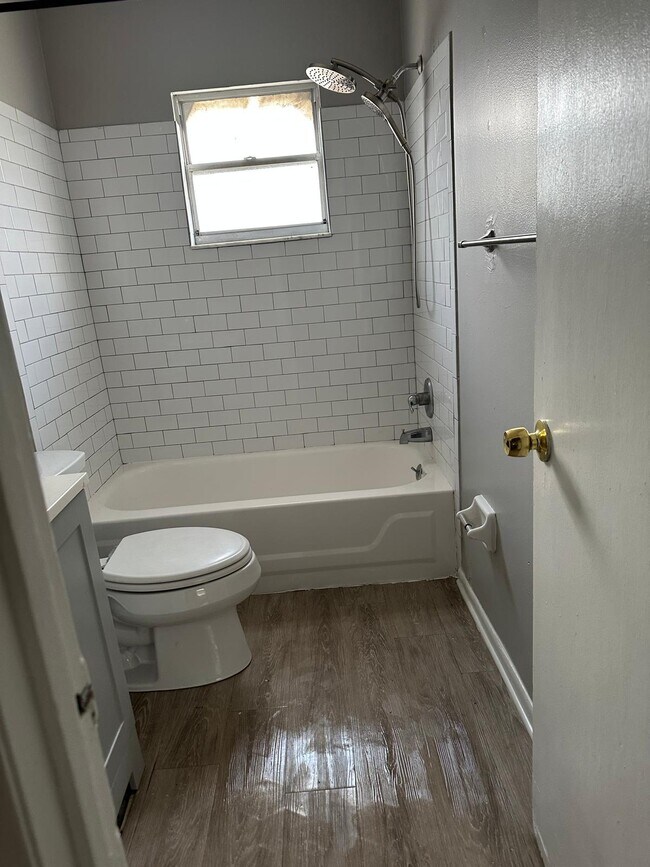 Foto del edificio - 504 S Westgate Ave