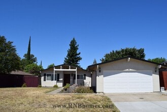 Building Photo - 5578 Coronado Way