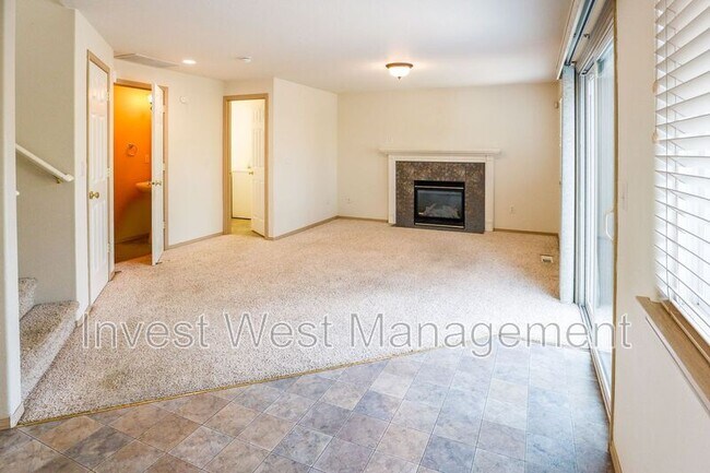Foto del edificio - 16916 SE 2nd St