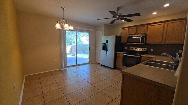Building Photo - 1409 Coriander Dr