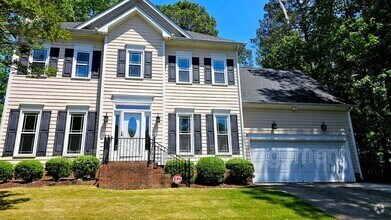 Building Photo - 206 W Hill Dr