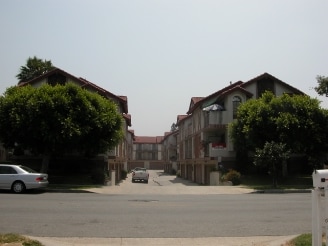 Primary Photo - 4038 Puente Ave