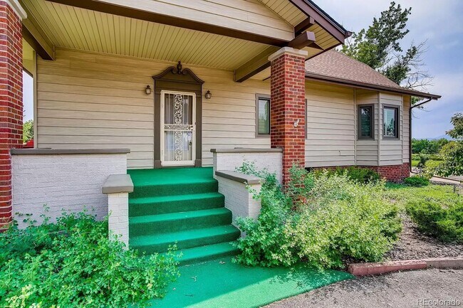 Foto del edificio - 3700 W. 104th Avenue