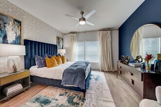 Building Photo - The Parian Luxury Apartments