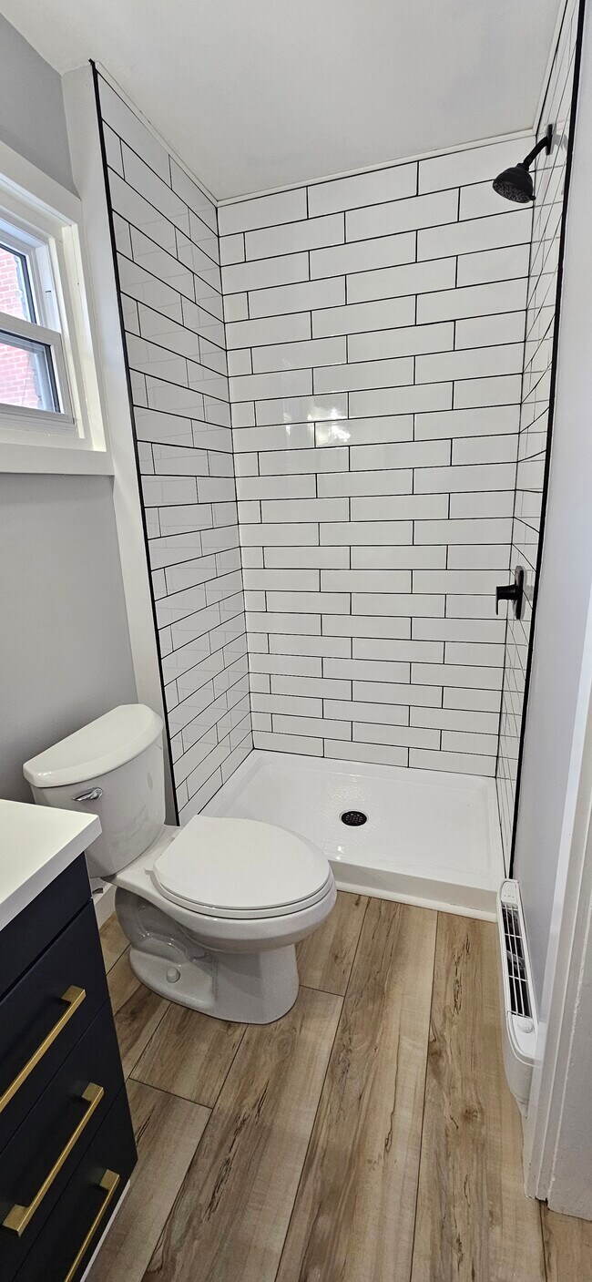 Photo du bâtiment - 589 Aylmer St N