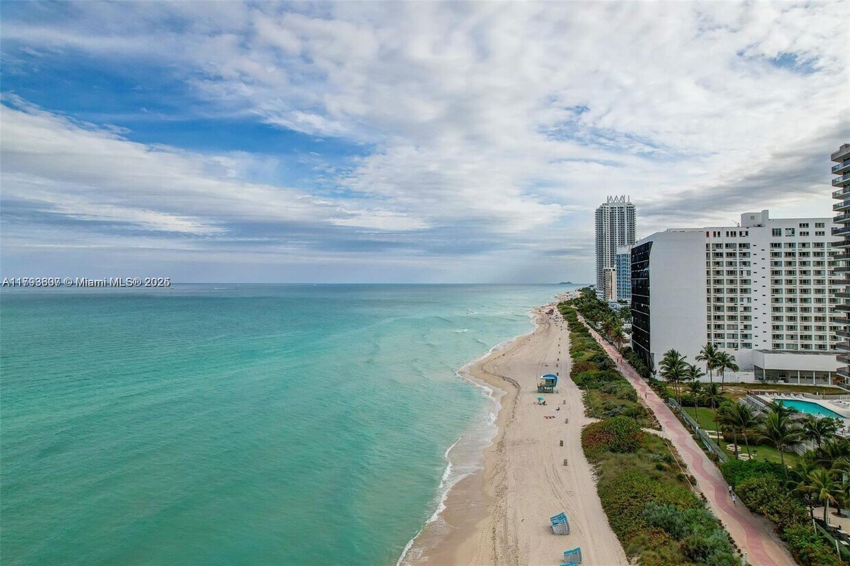 Primary Photo - 6899 Collins Ave