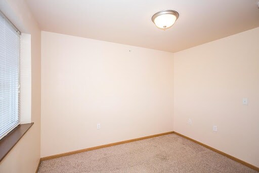 Foto del edificio - Elkhorn Apartments