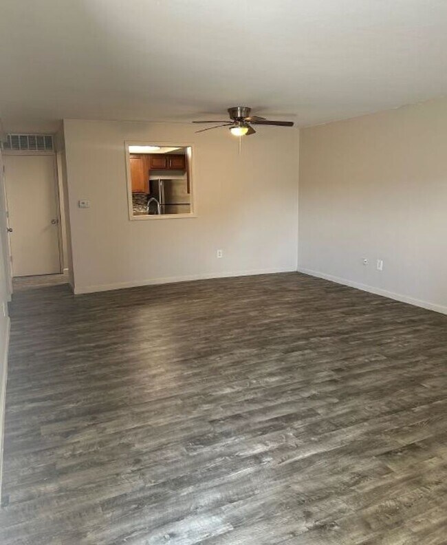 Interior Photo - ESTATES ON MAIN