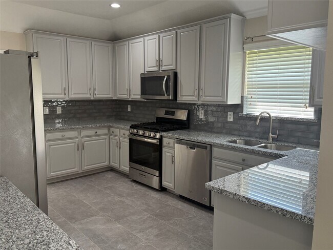 Foto del edificio - 11807 McKinney Falls Ct
