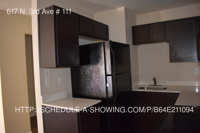 Building Photo - 617 N 3rd Ave