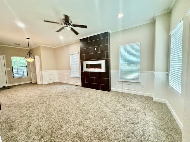 Building Photo - Atlanta Rental