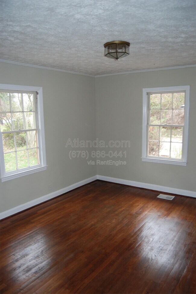 Building Photo - 4563 Chamblee Tucker Rd