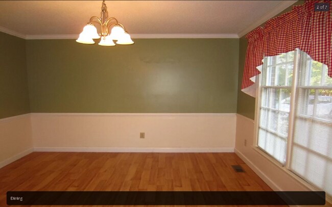 Building Photo - 102 Rock Nest Ct