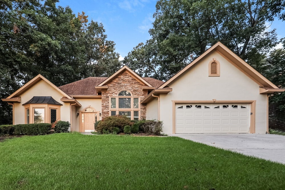 Foto principal - 12 Sleepy Hollow Ct
