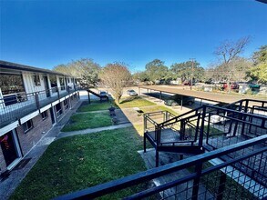 Building Photo - 2201 N Grand Blvd