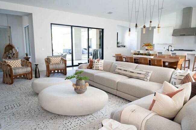 Foto del edificio - 75147 Palisades Pl