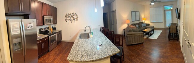 Foto del edificio - 11608 Flat Branch Cl Dr