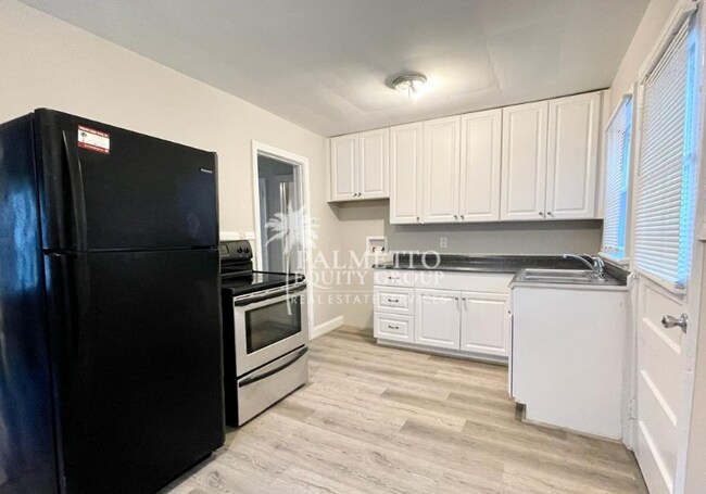 Foto del edificio - 1020 Portland St