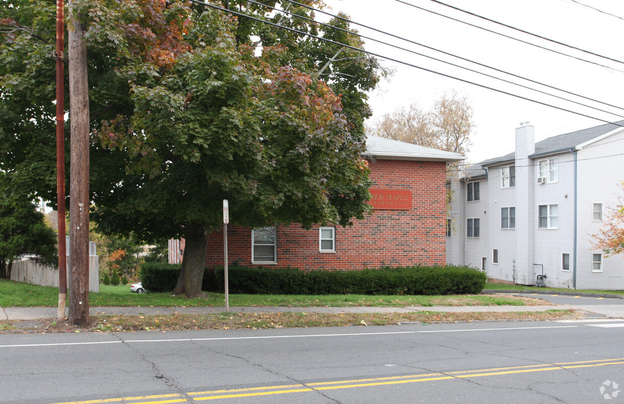 Building Photo - 468 S Main St