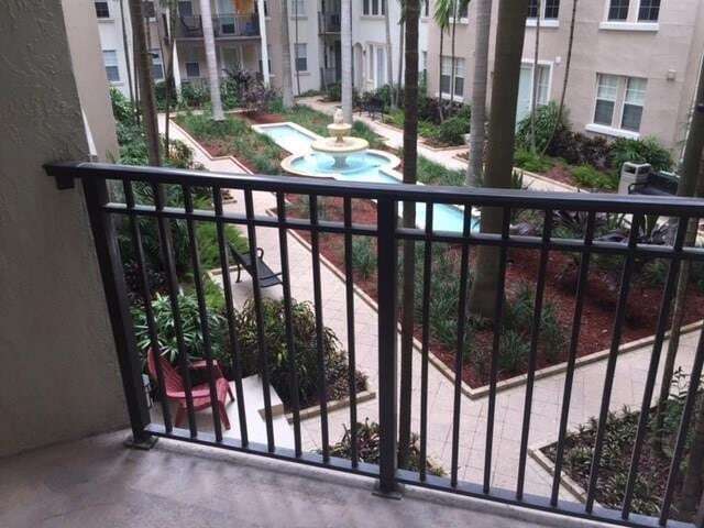 Foto del edificio - 533 NE 3rd Ave