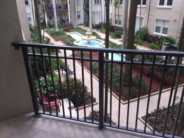 Building Photo - 533 NE 3rd Ave