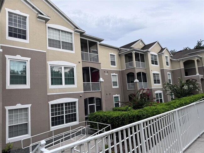 Foto del edificio - 586 Brantley Terrace