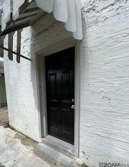 Building Photo - 418 E State St