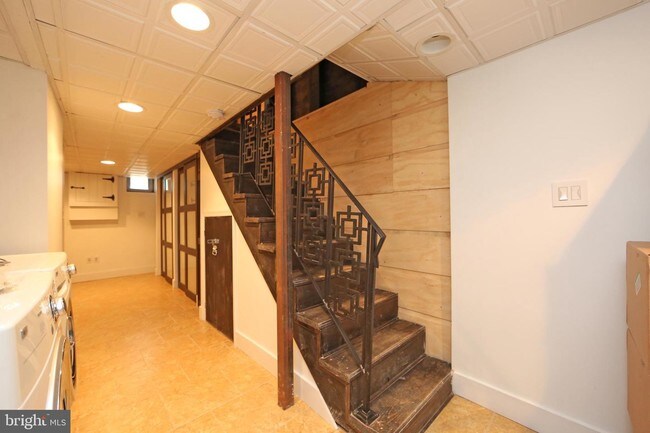 Building Photo - 1111 Earl St