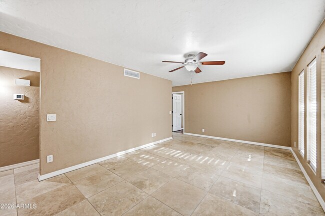 Building Photo - 1717 S 82nd St