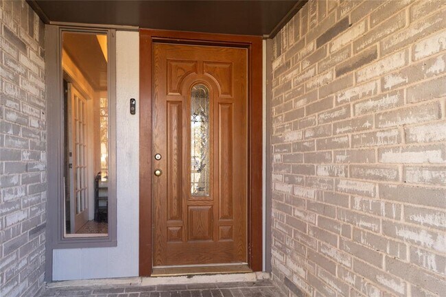 Building Photo - 4406 Rosegate Dr