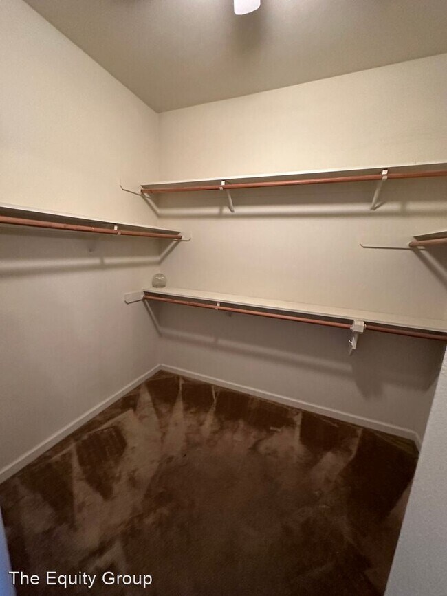 Foto del edificio - 3 br, 2 bath House - 1148 Blue Oak St