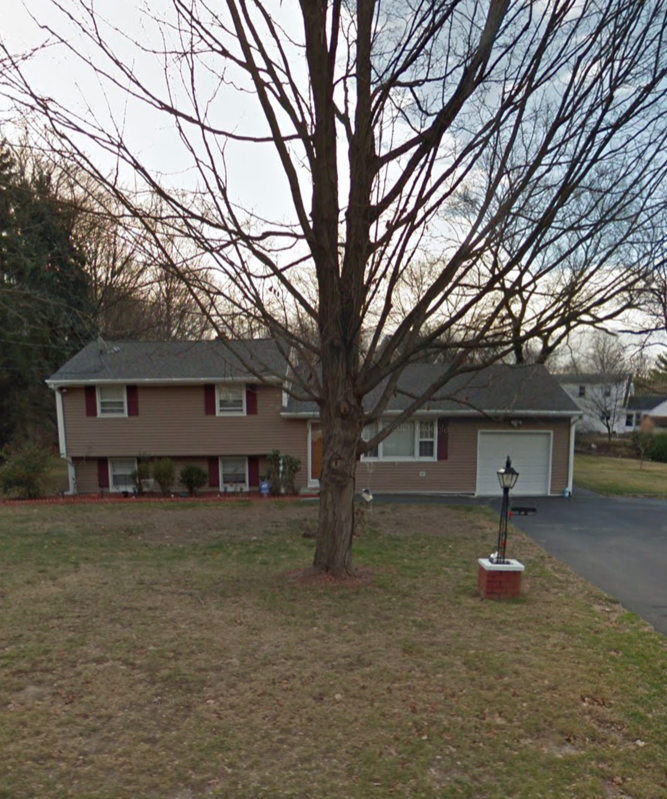 Primary Photo - 62 Springwood Dr