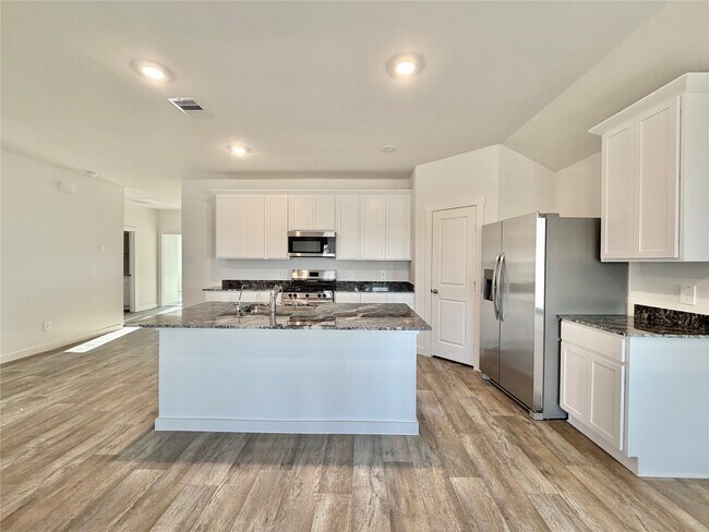 Foto del edificio - 7926 Marconi Corsco Dr