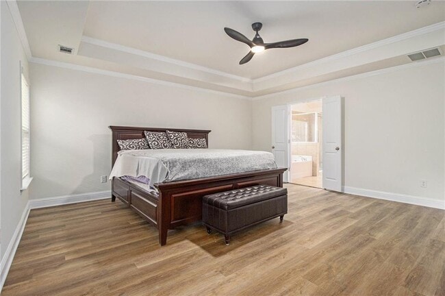 Building Photo - 218 Third Ave