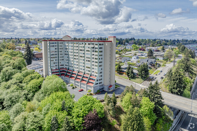 Building Photo - Pacific Towers