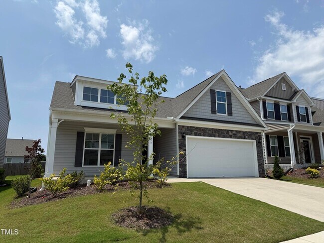 Foto del edificio - 529 Glenwyck Ct